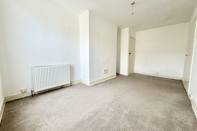 Second Floor Flat, 84, Grosvenor Place, Margate photo 4