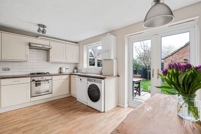3, Siskin Road, Bicester photo 2