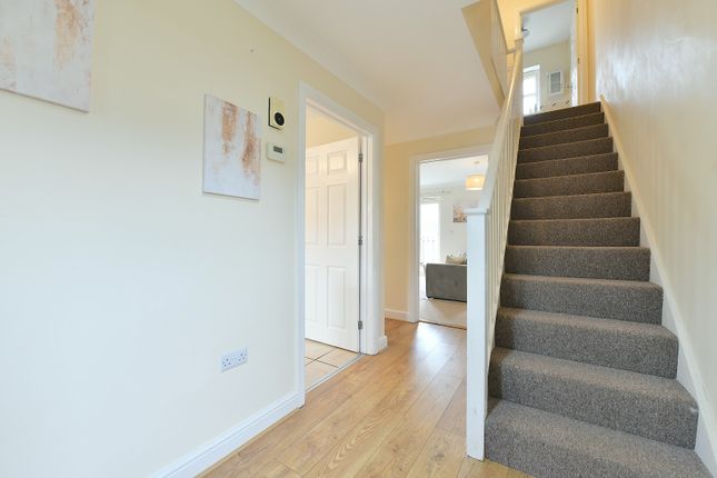 23, Llys Meillion, Brecon photo 4