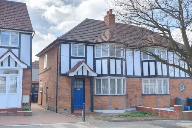 3-bed semi-detached on 71, Vivian Avenue, Wembley, £325,000