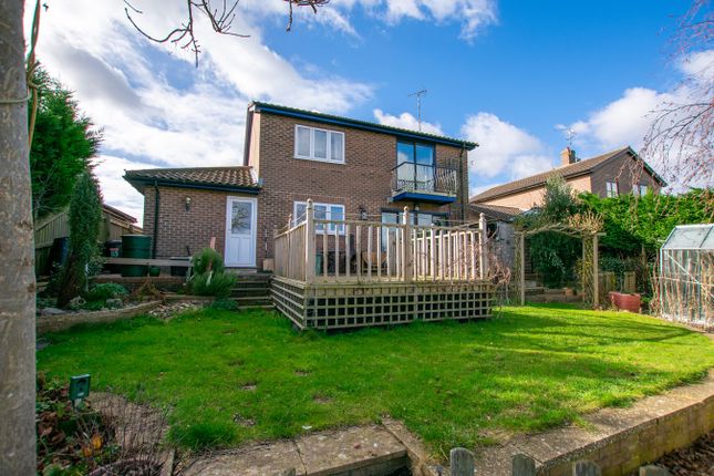 Thumbnail Detached house for sale in Riverside Mead, Stanground Marina, Peterborough