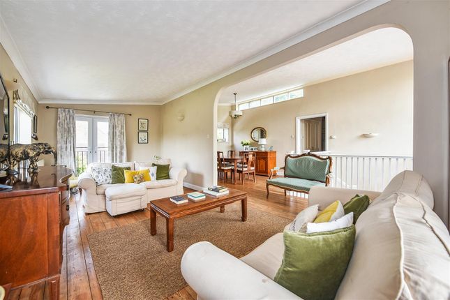 Chalkland, Newbury Road, Andover photo 3