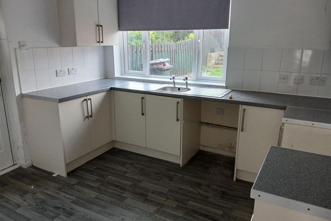 27, Dale Hill Road, ROTHERHAM photo 3