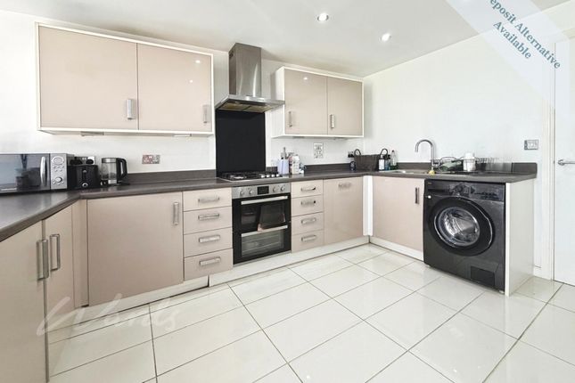 33, Southfields Green, Gravesend photo 4