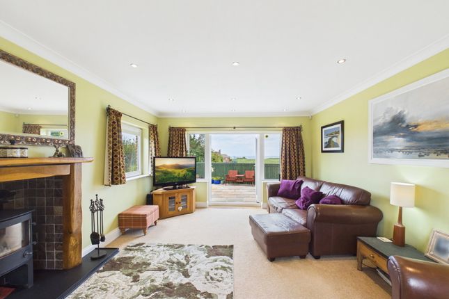 2a, Highfield Road, Whitby photo 3