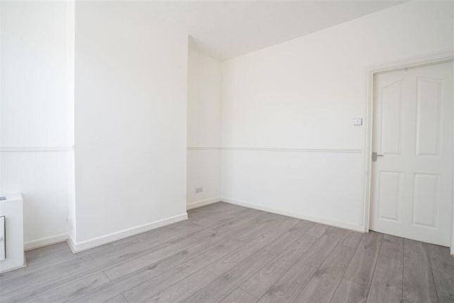 1 Holder Road, Birmingham photo 2