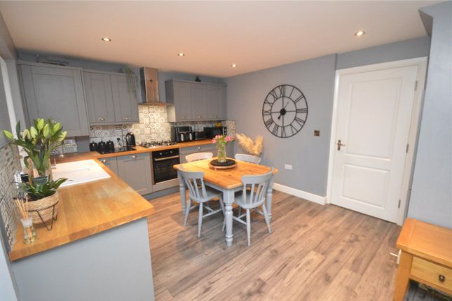 8, Dalby Way, Leeds photo 2