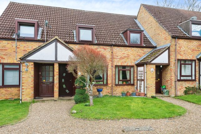 Thumbnail Terraced house for sale in Elmcroft, Great Bookham, Surrey