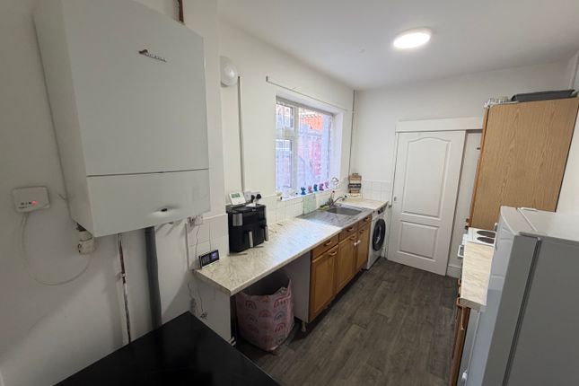 38, Grasmere Street, Leicester photo 3