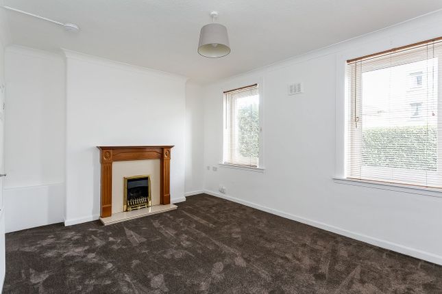 13/2, Wardieburn Street East, Edinburgh photo 3