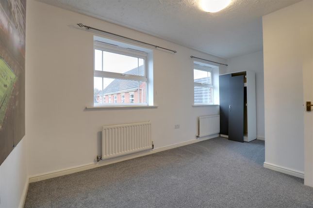 Town house to rent in Redrock Crescent, Kidsgrove, Stoke-On-Trent