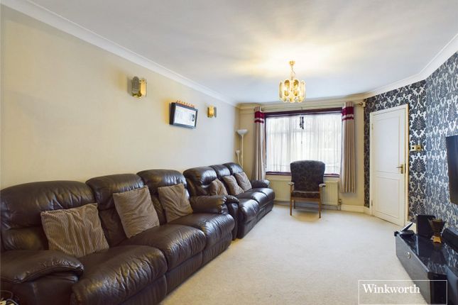 38, Elthorne Road, London photo 3