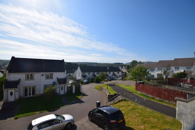 14, Ballakermeen Close, Douglas photo 2