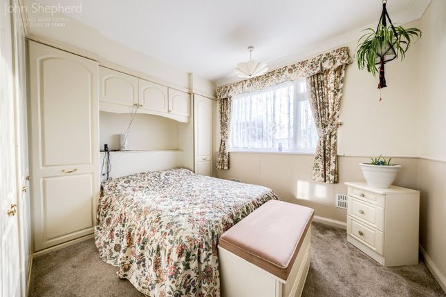 402, Cannock Road, Cannock photo 4