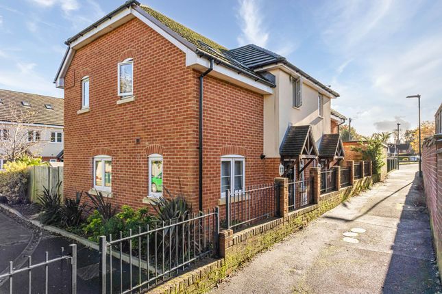 Thumbnail Semi-detached house for sale in West Street, Crawley