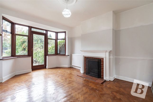 48, Melstock Avenue, Upminster photo 4