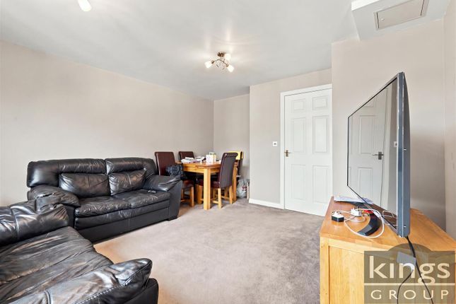 71, Huron Road, Broxbourne photo 4