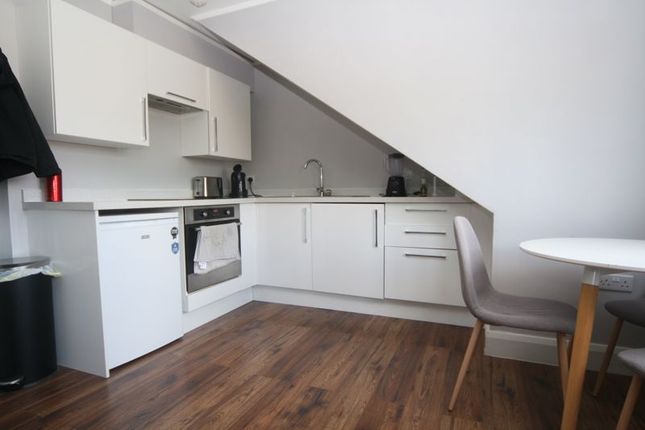 Thumbnail Flat to rent in Hindes Road, Harrow-On-The-Hill, Harrow