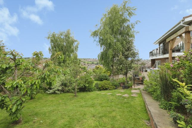 69, Highfield Drive, Carlton photo 4