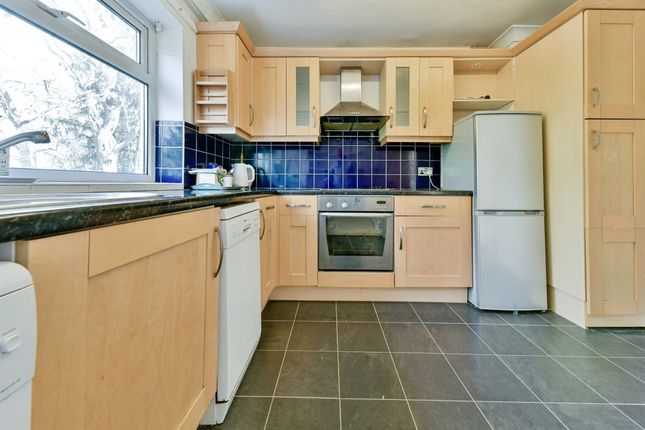 7, Tudor Court, Hitchin photo 2