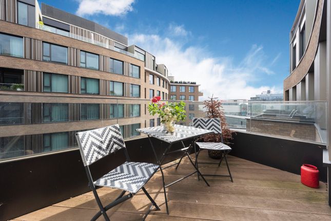 1-bed flat on Apartment 605, 6, Wood Crescent, Hammersmith, £635,000