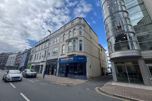 2-bed flat on Flat 6, 6, Victoria Street, Douglas, £995/mo
