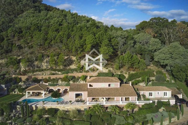 Villa for sale in Théoule-Sur-Mer, 6590, France