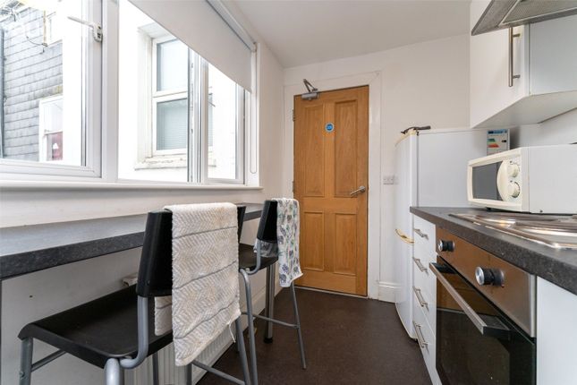 Flat to rent in Broad Street, Brighton