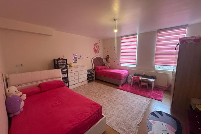 41A, Queens Road, Greater London photo 4