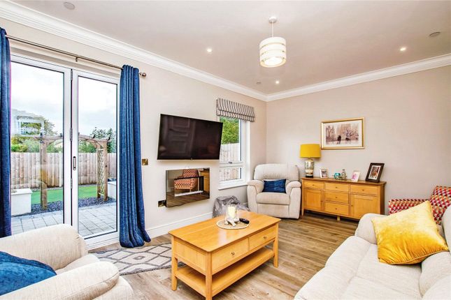 5, Parc Y Neuadd, Carmarthen photo 4