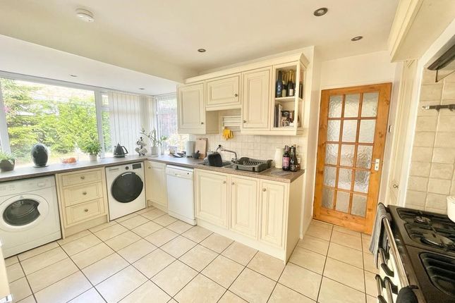 61 Denton Road, Newhaven photo 2