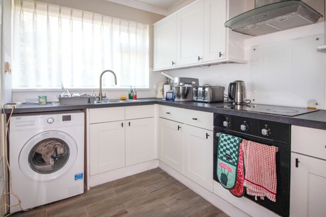 9, Farmlands Court, Polegate photo 4