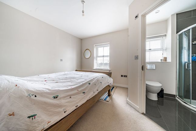 Town house for sale in St. Leonards Road, Windsor