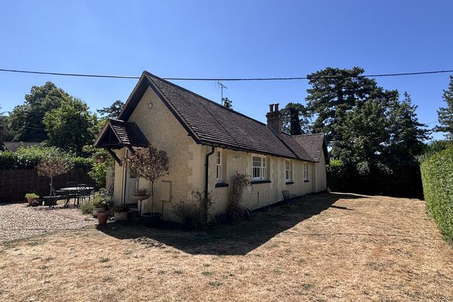 Laurel Cottage, Lambridge Lane, Henley-on-thames photo 3