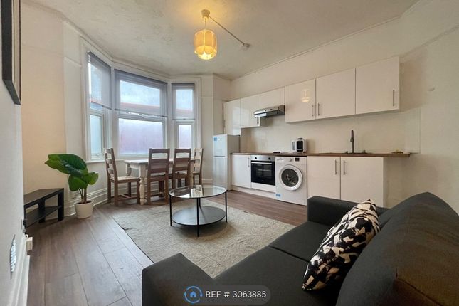 Ground Floor Front Flat, South Norwood Hill, London photo 2