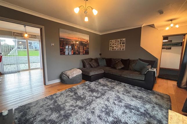 65, Trosserch Road, Llanelli photo 5