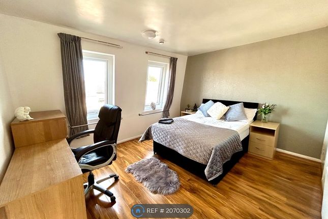 Thumbnail Room to rent in Lomond Close, Portsmouth