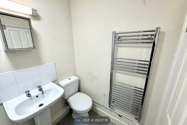 Flat C, Westgate House Westgate, Grantham photo 4