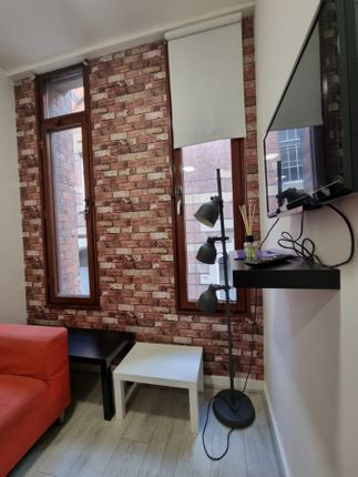 Flat 10, 5, Sir Thomas Street, Liverpool photo 4