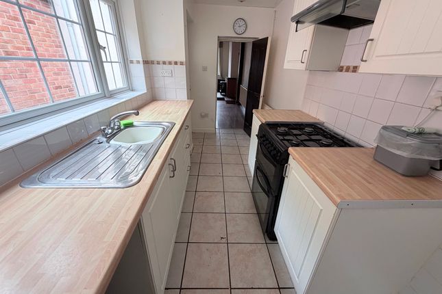 125 Ashbourne Road, Derby photo 4
