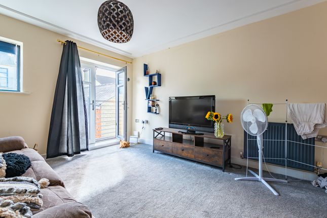 Flat 12 City Central, 22, Wright Street, Kingston upon Hull photo 4