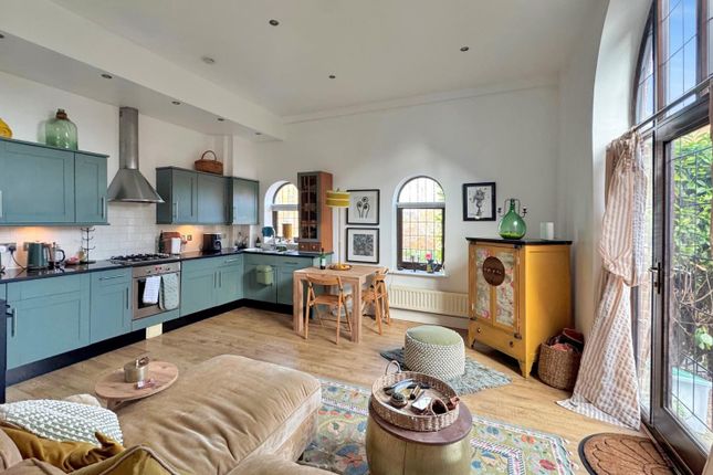 15 The Chapel, Godfrey Gardens, Chartham photo 3
