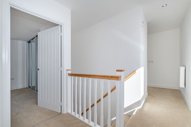 4, Brooklea, Gilldale, 11 Datum Drive, Didcot photo 3