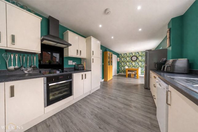 43A,, Boulters Lane, Atherstone photo 2