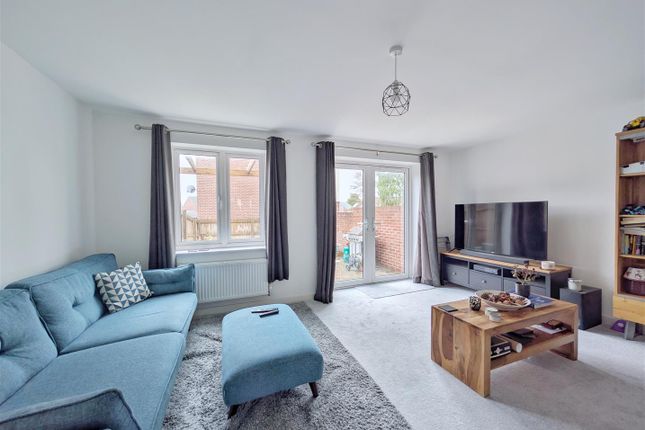 20, Kingfisher Drive, Lydney photo 4