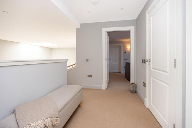 Flat for sale in 4 Townhall Apartments, High Street, Kinross