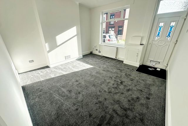 5, Aireworth Street Greater Manchester, Westhoughton photo 3