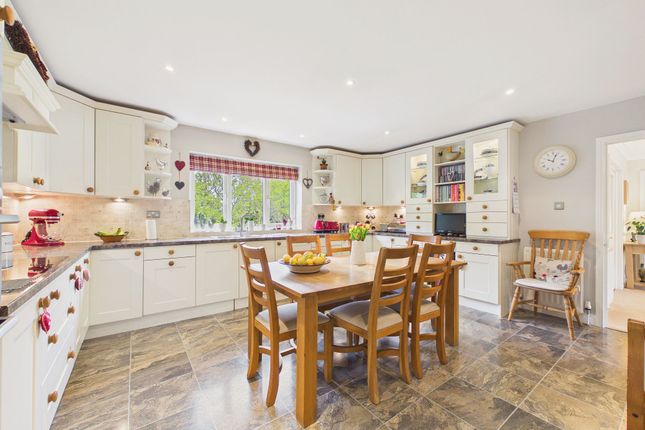 25 Foxhills Covert, Newcastle Upon Tyne photo 3