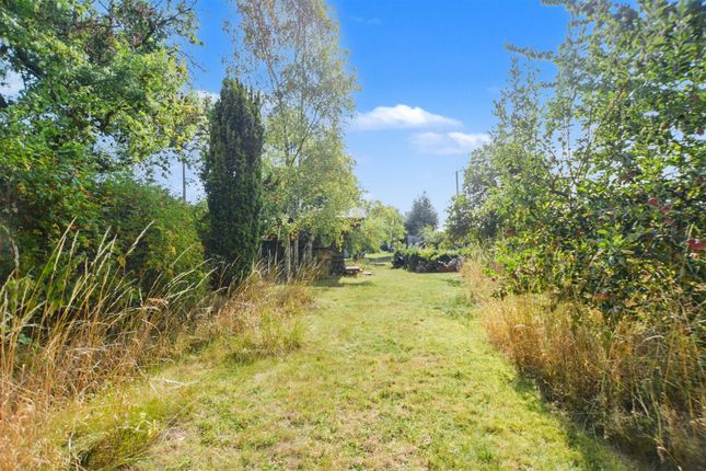 2 Woodpecker Cottage, Woodpecker Hill, Ilkeston photo 4