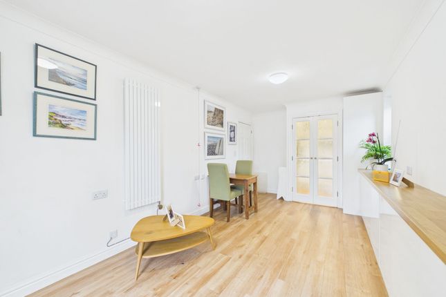 Flat 6, Pentyre Court Vicarage Road, Bude photo 4